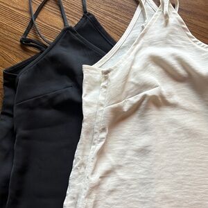 A New Day set of 2 Adjustable Strap Camis (black and cream) NWOT Sz M